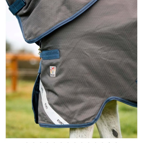 NWT 72” Hexstop Plus Horseware Ireland Rhino turnout, blanket waterproof 250g - Picture 5 of 11